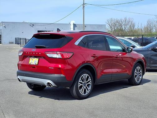 Rapid Red Metallic Tinted Clearcoat 2021 Ford Escape SEL