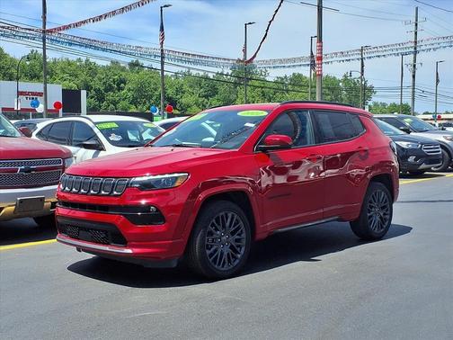 Redline Pearlcoat 2022 Jeep Compass (RED) Edition