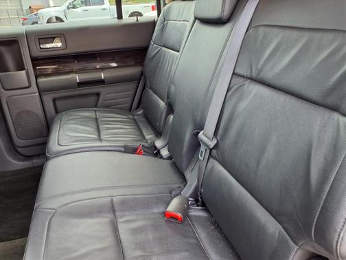 Ingot Silver Metallic 2015 Ford Flex SEL