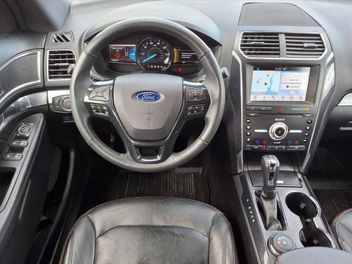 2019 Ford Explorer sport