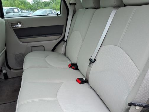 2010 Mercury Mariner Base