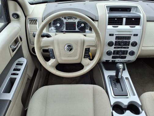 2010 Mercury Mariner Base