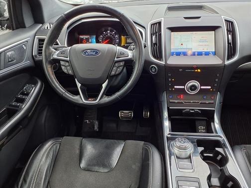 2020 Ford Edge ST