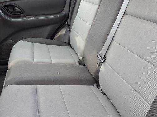 2006 Ford Escape XLS