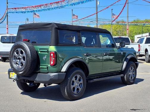 Eruption Green Metallic 2023 Ford Bronco Big Bend