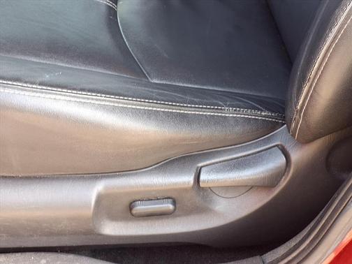 Sangria Red Metallic 2011 Mercury Mariner Premier