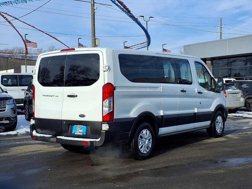 2016 Ford Transit-150 XL