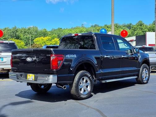 Agate Black Metallic 2025 Ford F-150 XLT