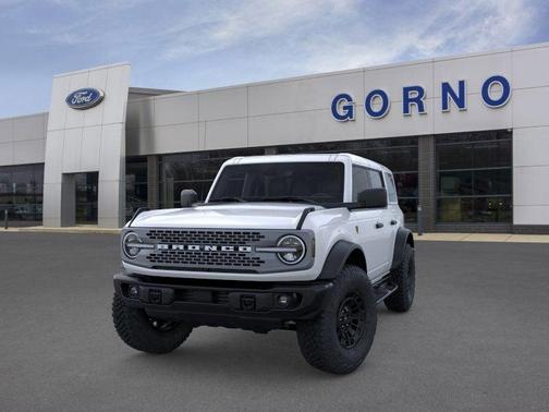 Oxford White 2026 Ford Bronco Badlands