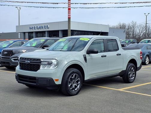 Cactus Green / Gray 2023 Ford Maverick XLT