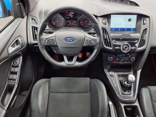 2016 Ford Focus RS Base