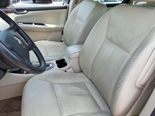 Gold Mist Metallic 2009 Chevrolet Impala LT