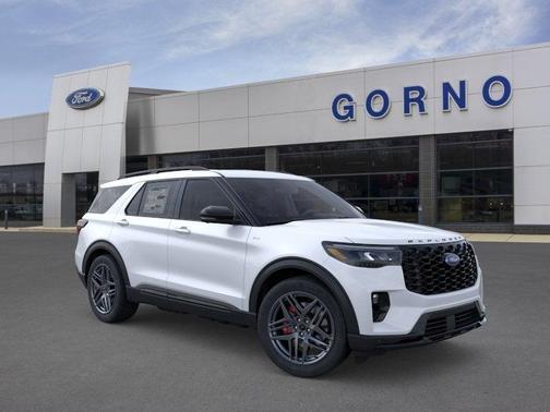 Star White 2026 Ford Explorer ST-Line