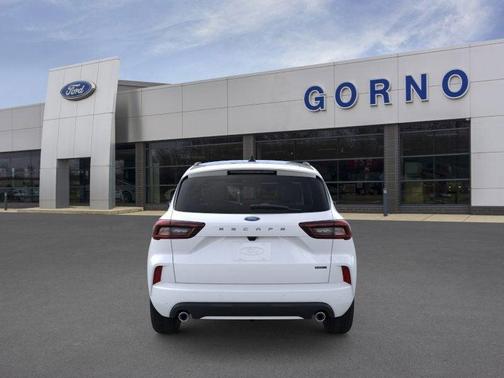 2025 Ford Escape ST-Line Elite