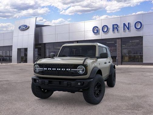 Desert Sand 2026 Ford Bronco Badlands