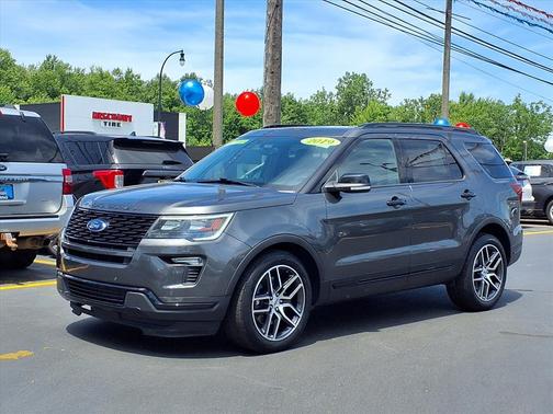 Magnetic Metallic 2019 Ford Explorer sport