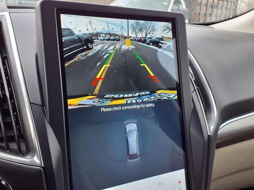 2023 Ford Edge Titanium