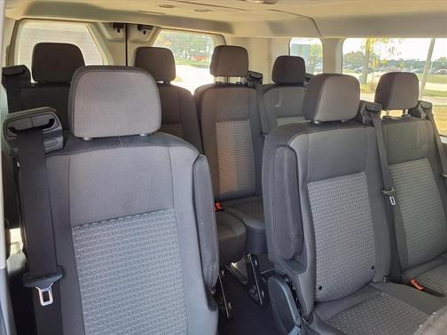 2022 Ford Transit-350 XLT