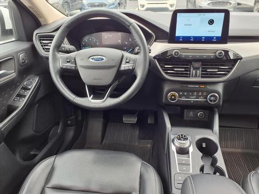 Oxford White 2020 Ford Escape SEL