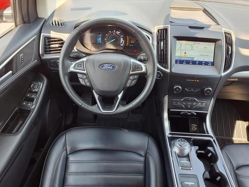 Rapid Red Metallic Tinted Clearcoat 2020 Ford Edge SEL