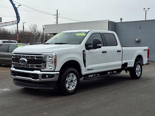 2025 Ford F-350 XLT