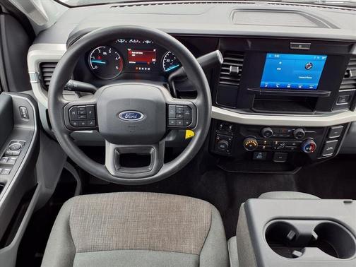 2025 Ford F-350 XLT