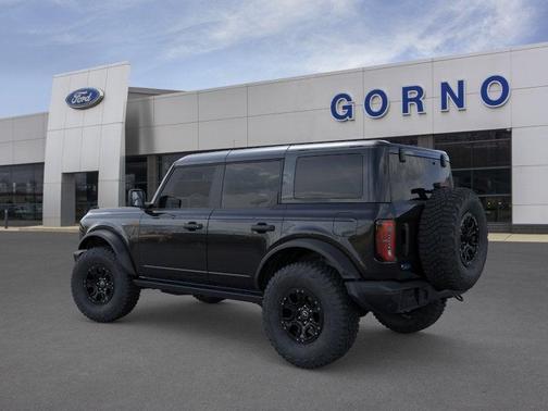 Shadow Black 2026 Ford Bronco Badlands