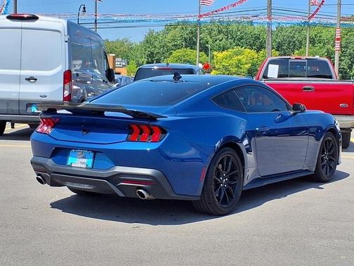 2024 Ford Mustang EcoBoost