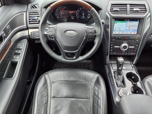 2019 Ford Explorer Platinum