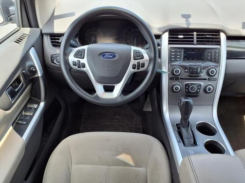White Suede 2013 Ford Edge SE