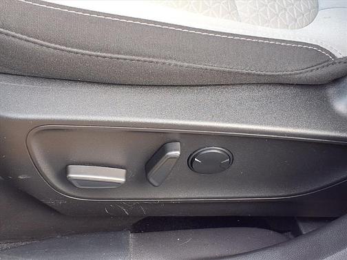 Oxford White 2023 Ford Escape Active