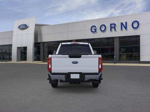 Oxford White 2026 Ford F-250
