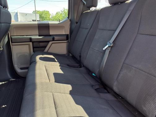 Ingot Silver Metallic 2019 Ford F-150 XL