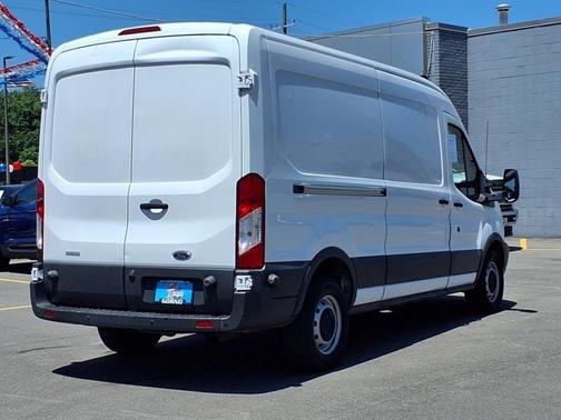 2017 Ford Transit-350 148 WB Medium Roof Cargo
