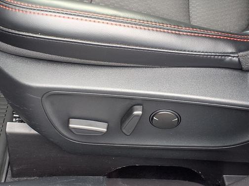 Agate Black Metallic 2024 Ford Escape ST-Line