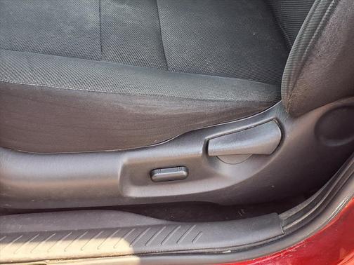 Red 2009 Ford Escape XLT