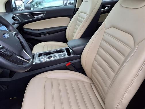 Oxford White 2024 Ford Edge SEL