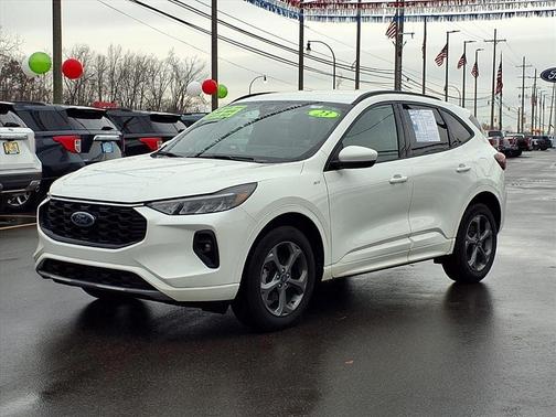 2023 Ford Escape ST-Line Select
