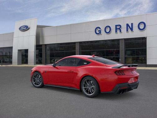 2026 Ford Mustang Dark Horse