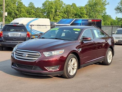 2019 Ford Taurus SEL