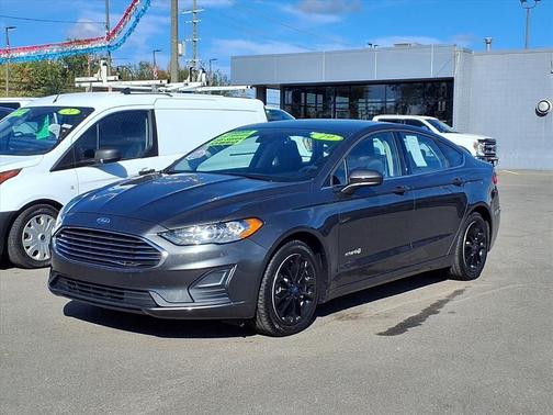 2019 Ford Fusion Hybrid SE