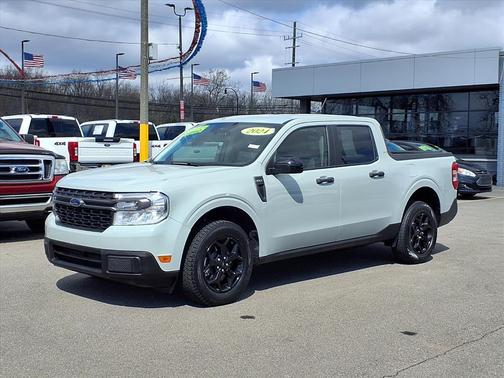 Cactus Green / Gray 2024 Ford Maverick XLT