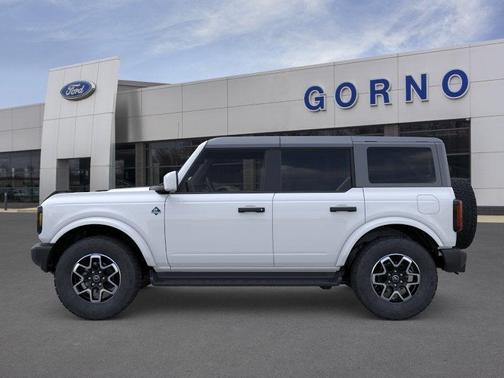 Oxford White 2026 Ford Bronco Outer Banks