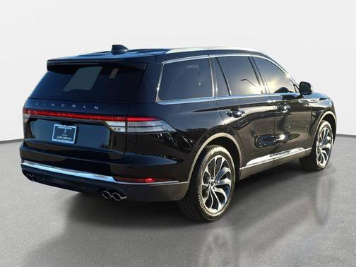 2025 Lincoln Aviator Premiere