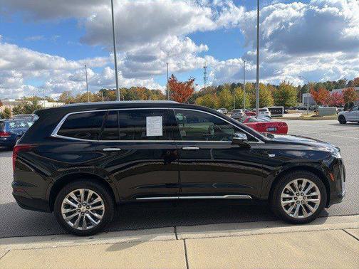 2023 Cadillac XT6 Premium Luxury AWD