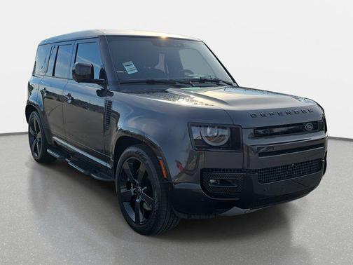 2023 Land Rover Defender 110 V8
