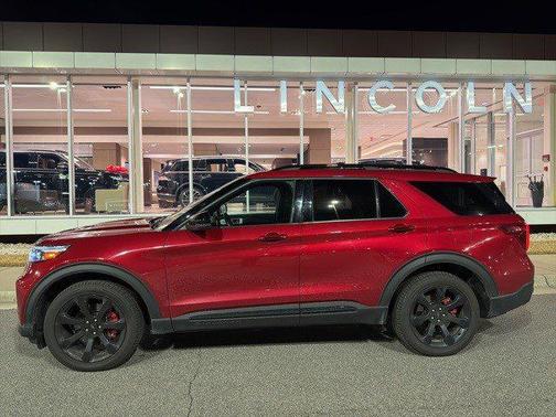 2020 Ford Explorer ST