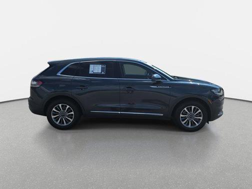 2021 Lincoln Nautilus Standard