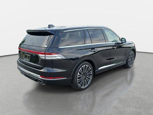 2025 Lincoln Aviator Black Label AWD