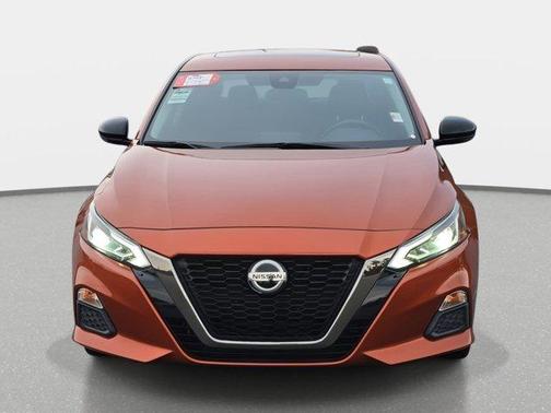 2021 Nissan Altima SR FWD